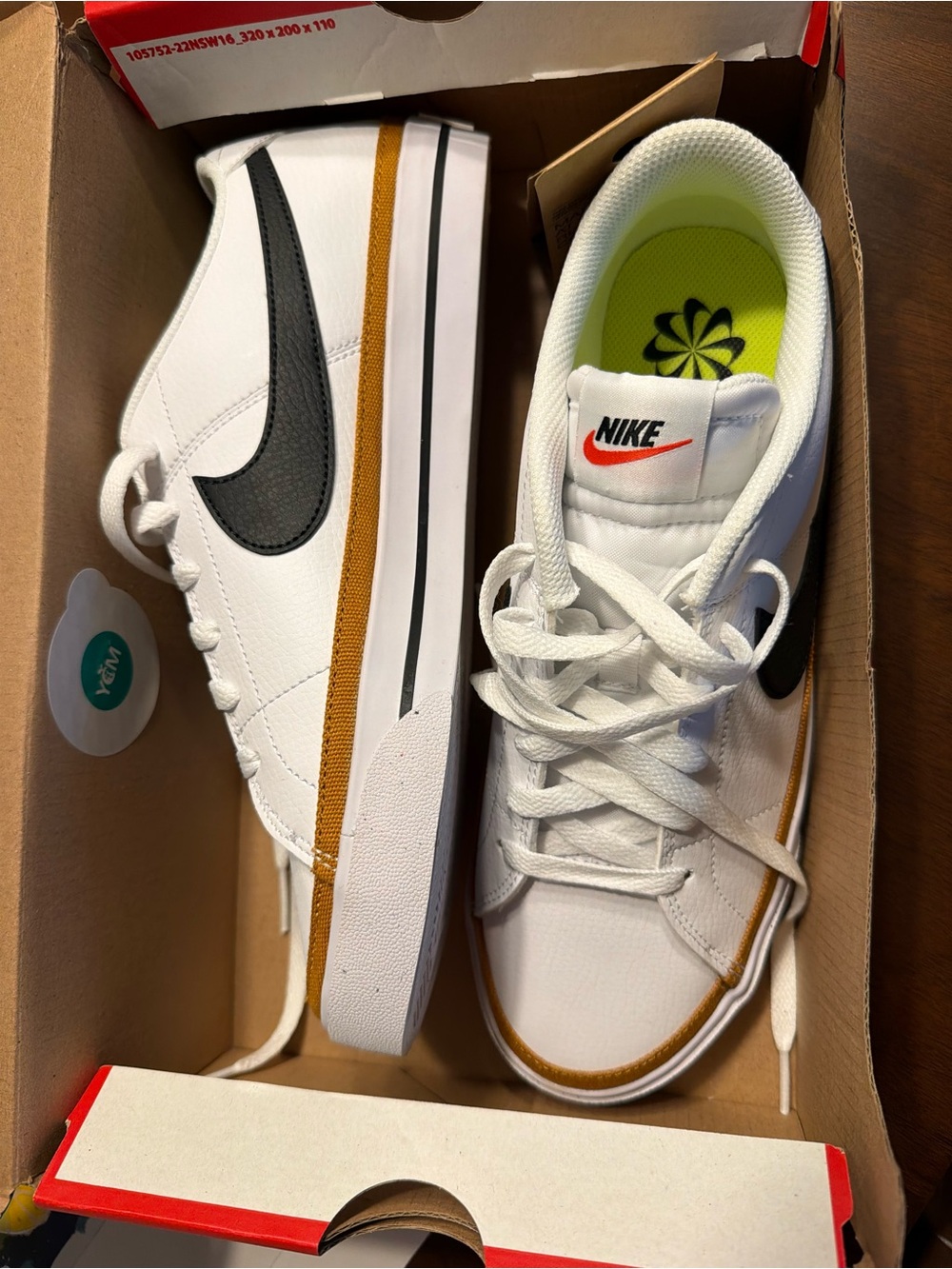 Women’s Nike Court Legacy NN - Picture 4 of 4
